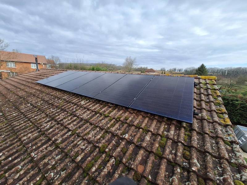 À Courtenay, Votre Maison Prend Vie : L'Énergie Solaire, Une Histoire d'Amour et de Liberté