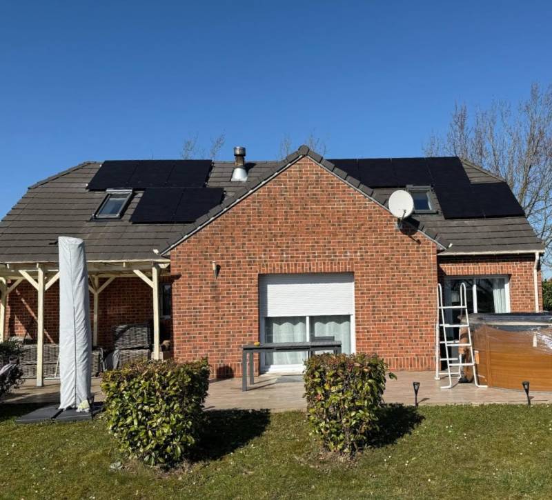 Transition Énergétique à Assevent – Kit PV Thaleos 500W avec Micro Thaleos THAMDT1000