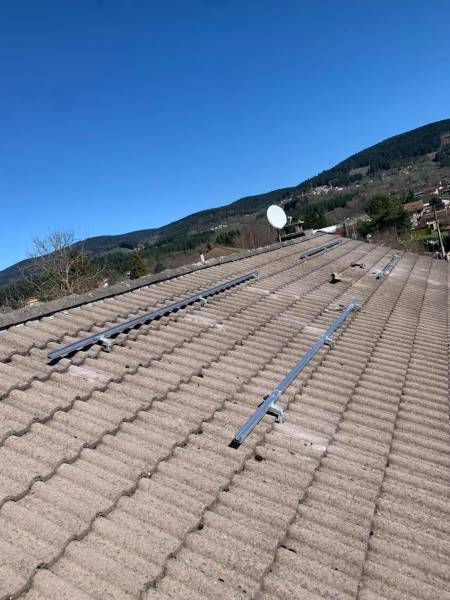 Transition énergétique à Chabreloche – Kit PV DualSun 500W & Onduleur Huawei SUN2000 3KTL