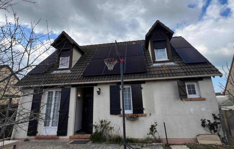 Votre centrale solaire à Le Havre – 12 modules DUALSUN 500 W & micro-onduleurs Enphase IQ8P