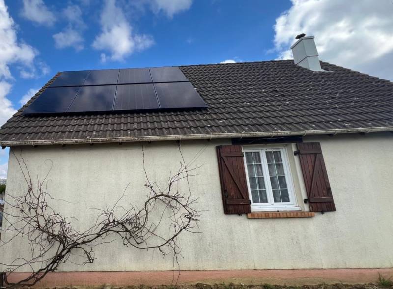 Votre centrale solaire à Le Havre – 12 modules DUALSUN 500 W & micro-onduleurs Enphase IQ8P