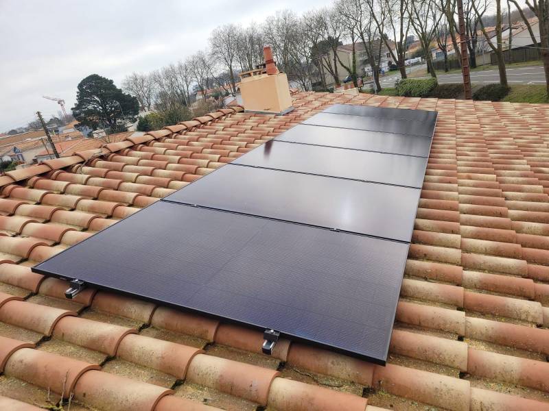 Installation de 6 Panneaux Photovoltaïques THALEOS 500W à Challans (85300) – Optez pour l'Autoconsommation