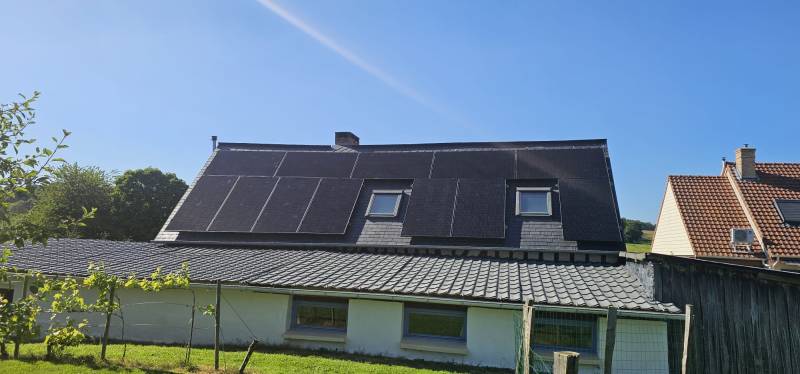 Panneaux photovoltaïque Thaleos avec micro onduleur Enphase à Caen dans le Calvados