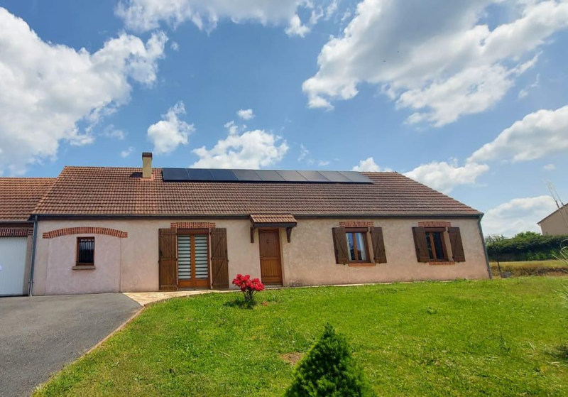 INSTALLATION PHOTOVOLTAÏQUE DE 400W EN SURIMPOSITION A VILLEBRET