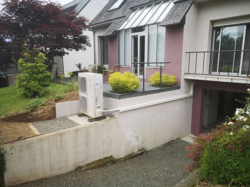 Installation d'une Pompe à Chaleur Air-Eau Duo ATLANTIC pour une transition écologique réussie à Caen dans le Calvados