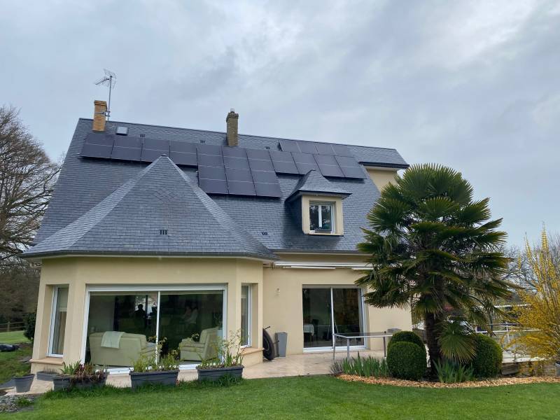 Panneaux photovoltaïques 6kwc avec micro onduleurs APS a Flers en Normandie