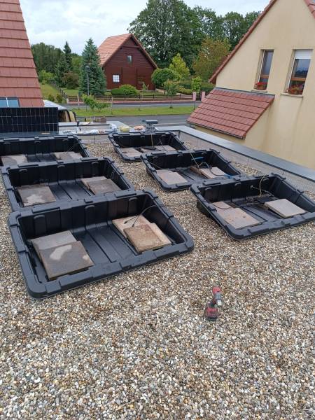 Fixation sur bac à lester avec Eco Système Durable à Beauvais dans l'Oise