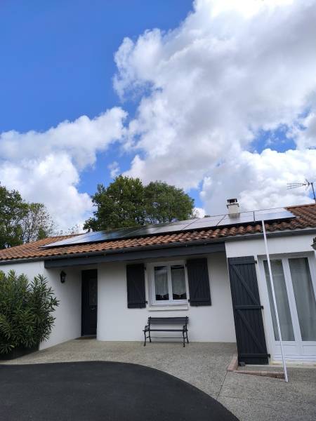 Transition Écologique à Saint-Germain-en-Laye dans les Yvelines : Installation de Panneaux Photovoltaïques La Francilienne pour Autoconsommation Énergétique