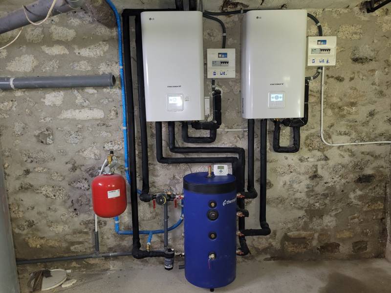 Installation de Pompes à Chaleur Air-Eau LG Therma V Hydrosplit en Cascade à Rouen : Une Révolution Écologique