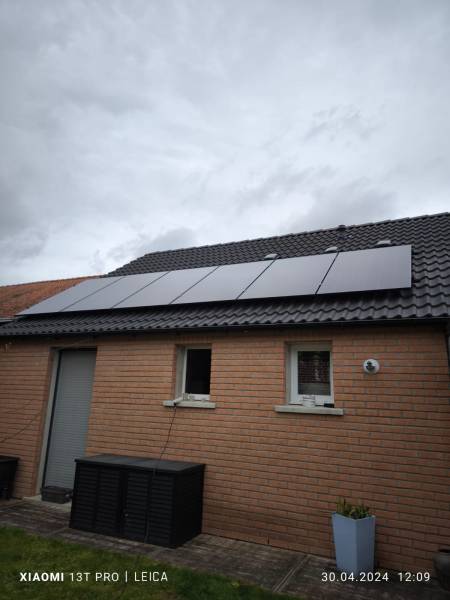 Autoconsommation Énergétique à Beauvais : Installation de Panneaux Photovoltaïques DUONERGY avec Suivi en Temps Réel