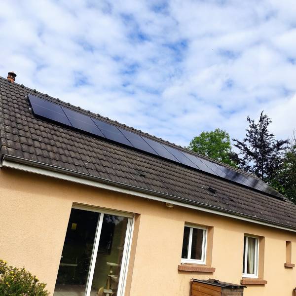 Passez à l'Autoconsommation avec Notre Installation Photovoltaïque à Caen dans le Calvados : Rentabilité et Performance Assurées