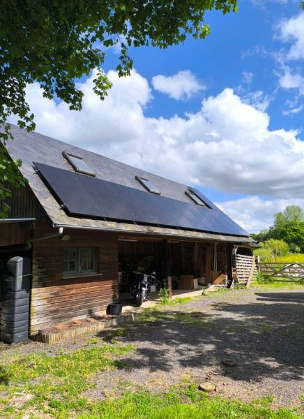 Passez à l'autoconsommation avec les panneaux photovoltaïques Thaleos à Caen dans le Calvados.