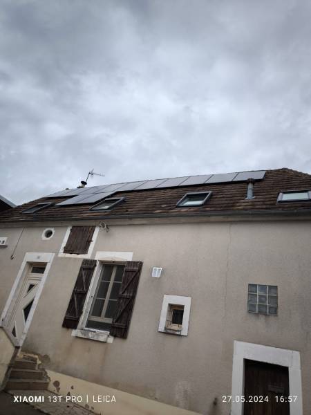 Installation de Panneaux Photovoltaïques Thomson à Compiègne : Passez à l'Autoconsommation et Réduisez Votre Facture Énergétique