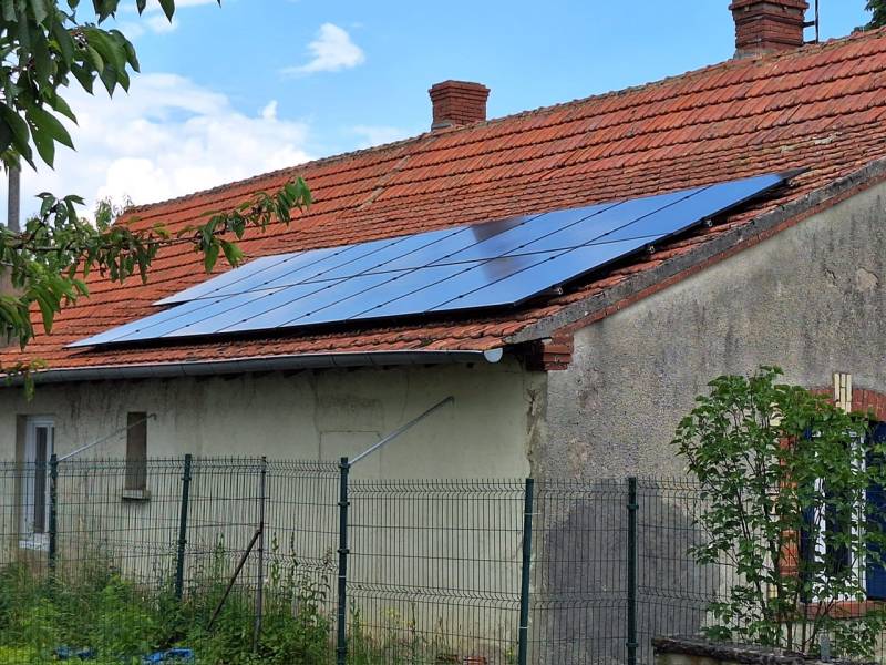 Installation de panneaux photovoltaïques par un professionnel certifié RGE Quali'PV