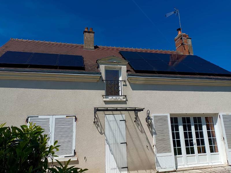 Installation de panneaux photovoltaïque Recom à Chouday