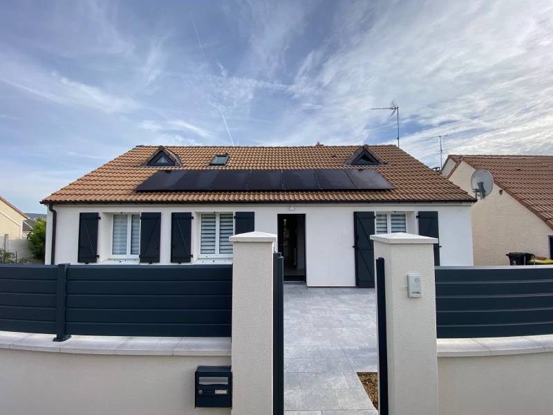 Devis gratuit pour pose de panneaux photovoltaïque près de Rennes