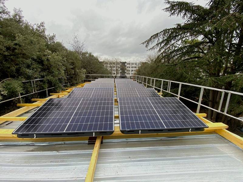 panneaux photovoltaïque Recom avec mico onduleur Huawei